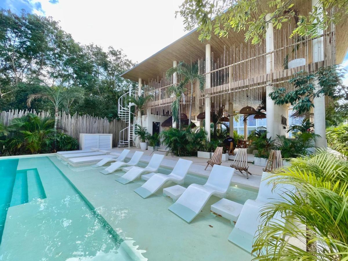 Beautiful Swim-Up Studio With Private Terrace, Pool And Jungle Gym Тулум Экстерьер фото