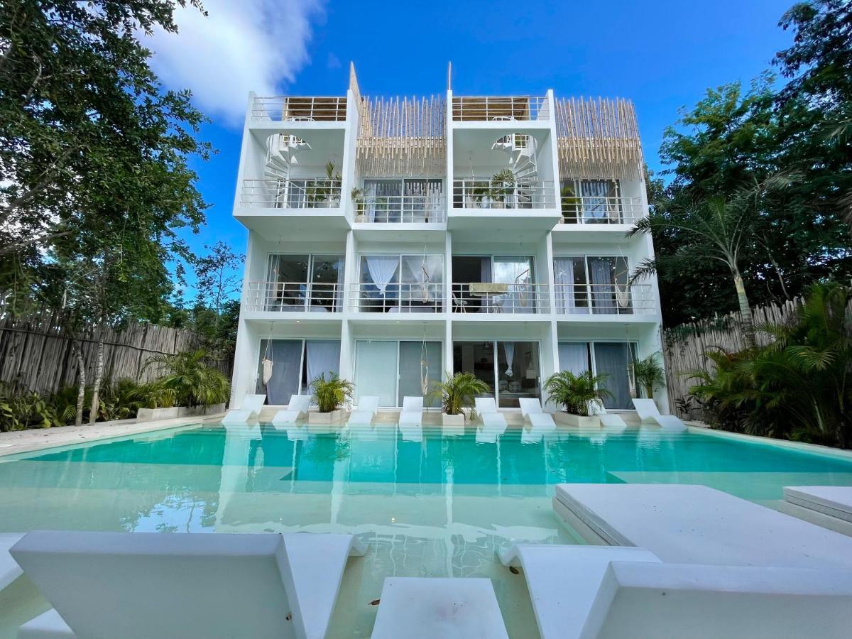 Beautiful Swim-Up Studio With Private Terrace, Pool And Jungle Gym Тулум Экстерьер фото