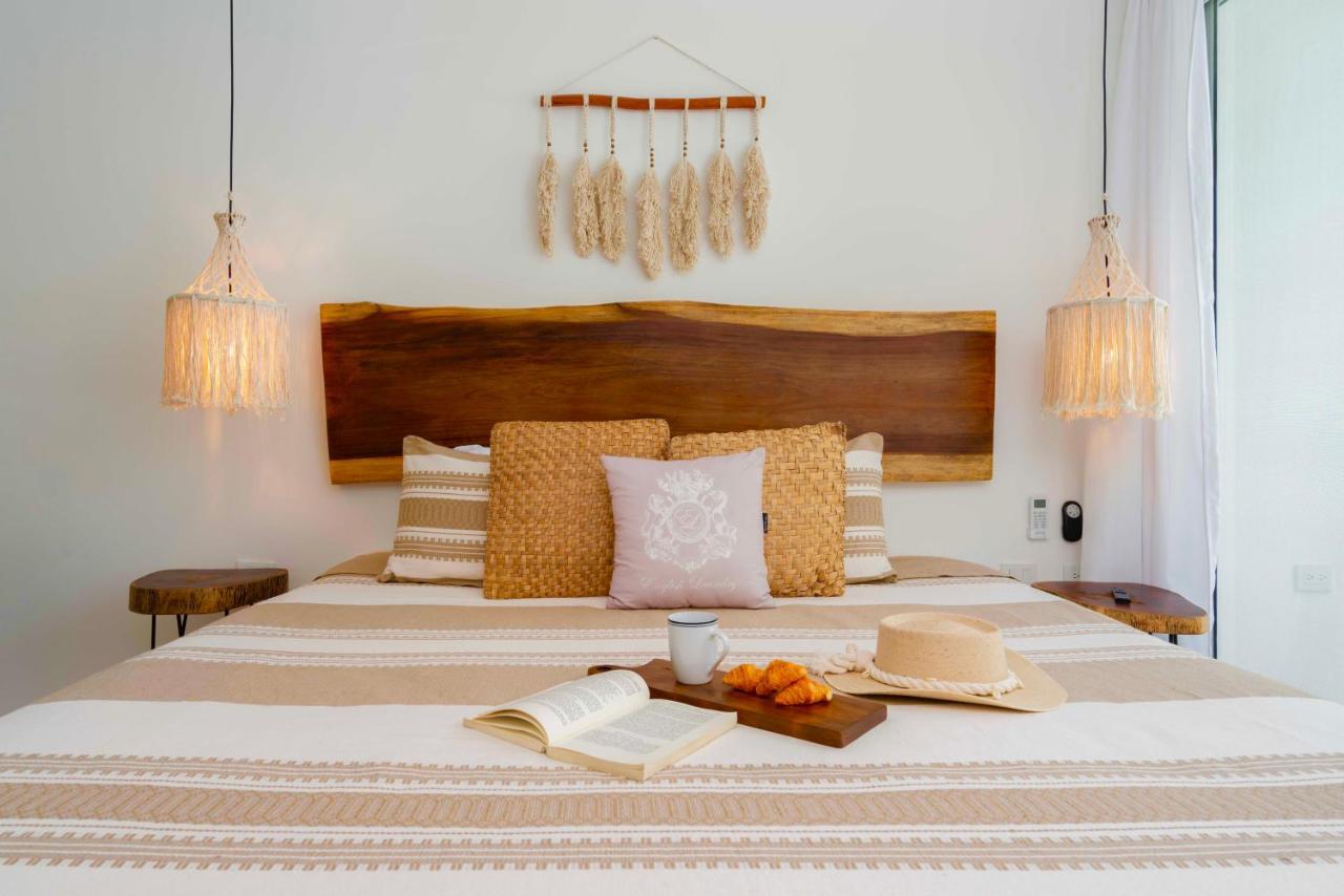 Beautiful Swim-Up Studio With Private Terrace, Pool And Jungle Gym Тулум Экстерьер фото
