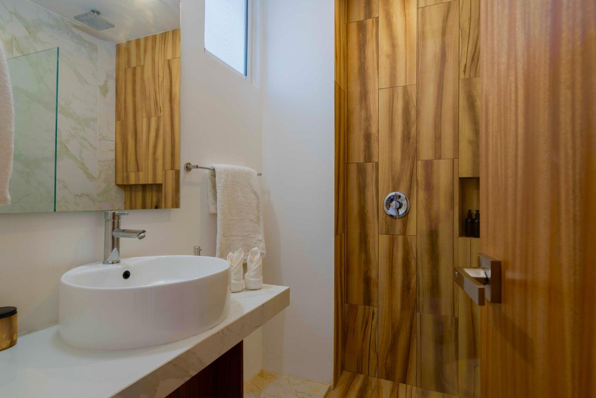 Beautiful Swim-Up Studio With Private Terrace, Pool And Jungle Gym Тулум Экстерьер фото